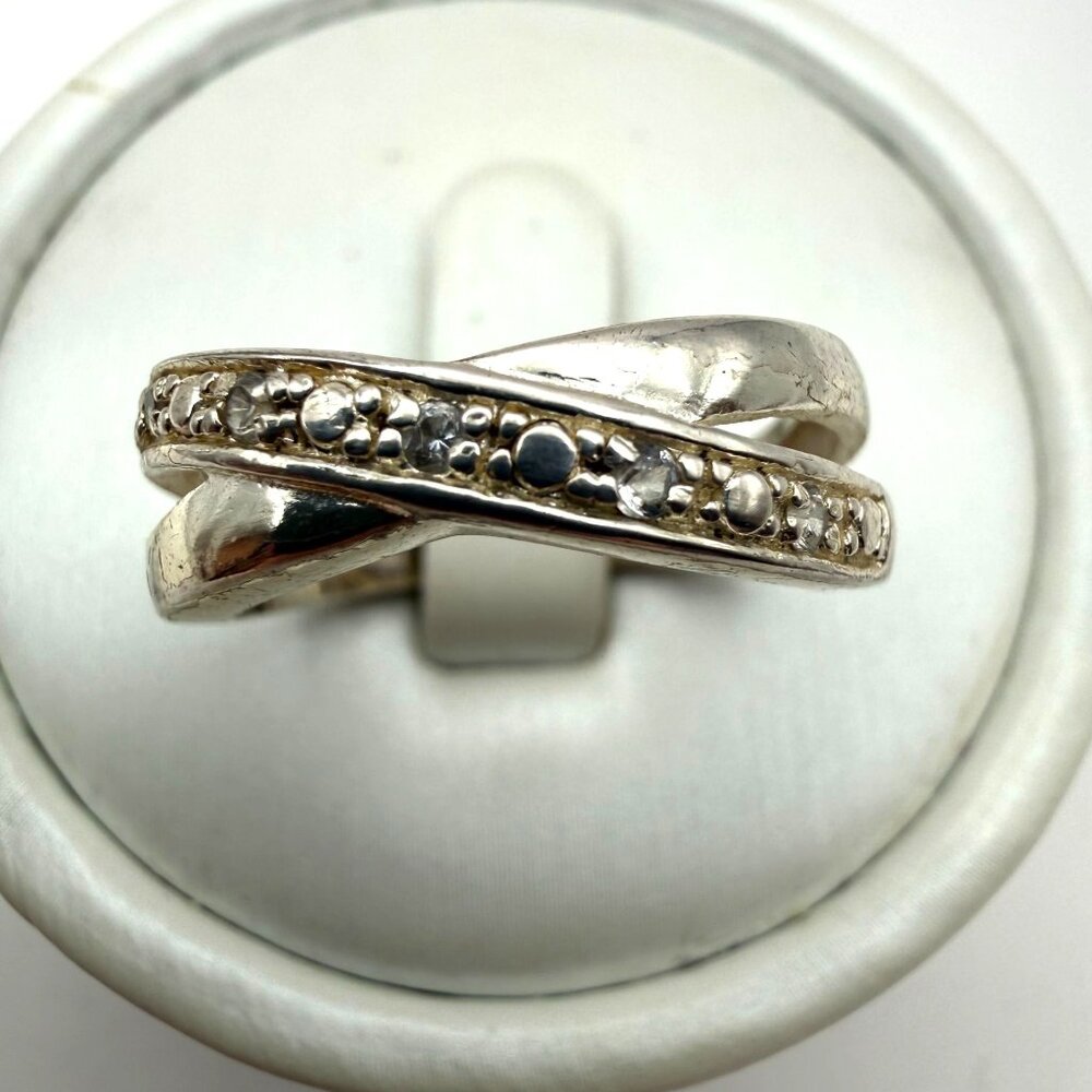 925 Sterling Silver Criss Cross CZ Diamond Accent Band Ring Size 7
